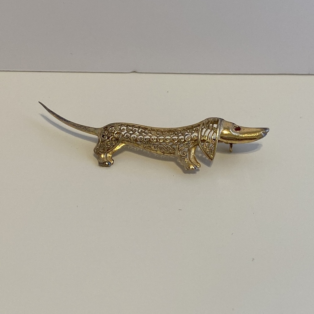 Vintage sterling silver Dog Brooch